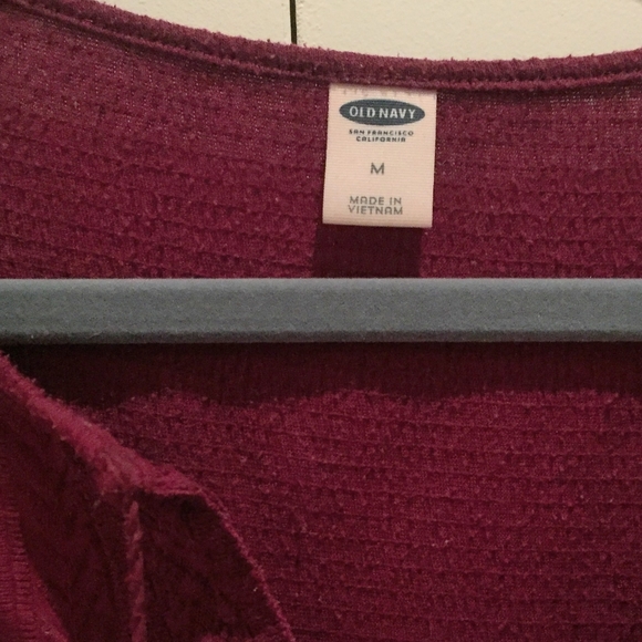 Long sleeve fuschia peasant blouse - Picture 7 of 8